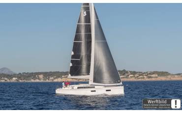 Oceanis 38.1, Tena