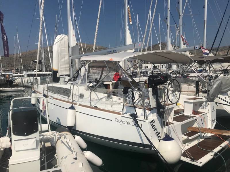 Oceanis 38.1 Bordeaux