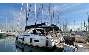 Oceanis 40.1, Valkyrie