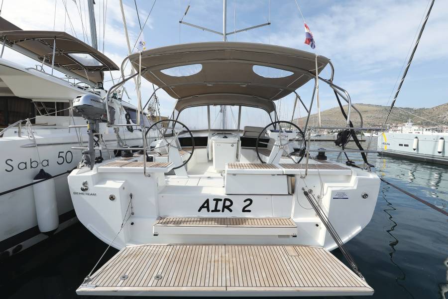 Oceanis 46.1 Air 2