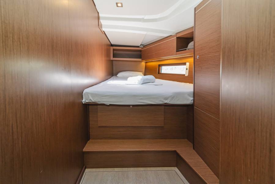 Oceanis 46.1 First Kiss