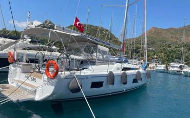 Oceanis 46.1, WEST