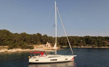Oceanis 46.1, Bumblebee