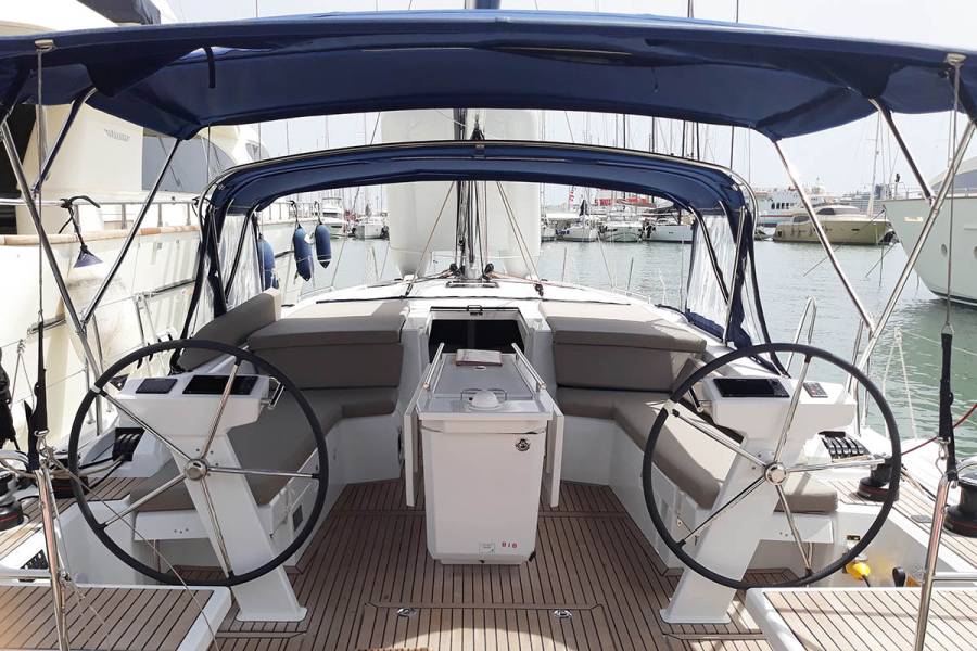 Oceanis 46.1 Loco Amor