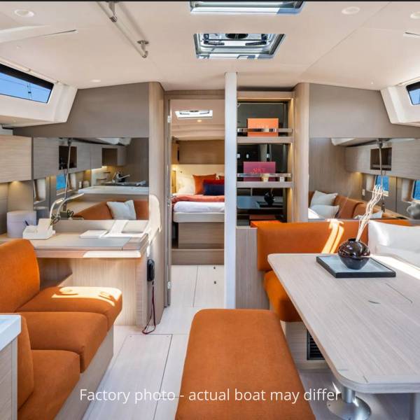 Oceanis 47 Ocean Light