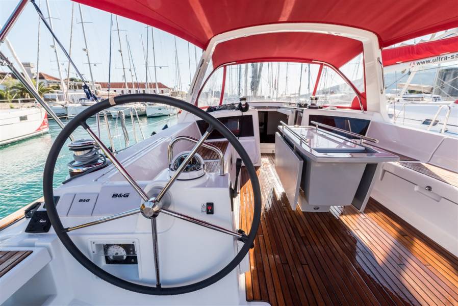 Oceanis 48 Flou