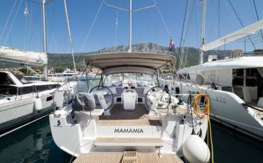 Oceanis 51.1 OW, Mamamia