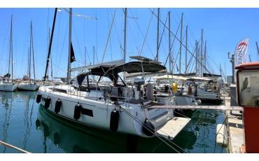 Oceanis 51.1, Black Swan