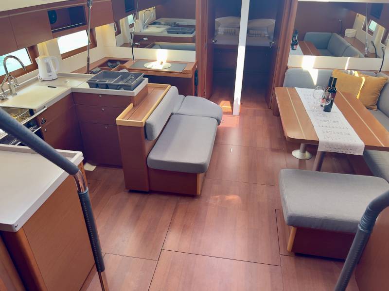 Oceanis 51.1 Salma 