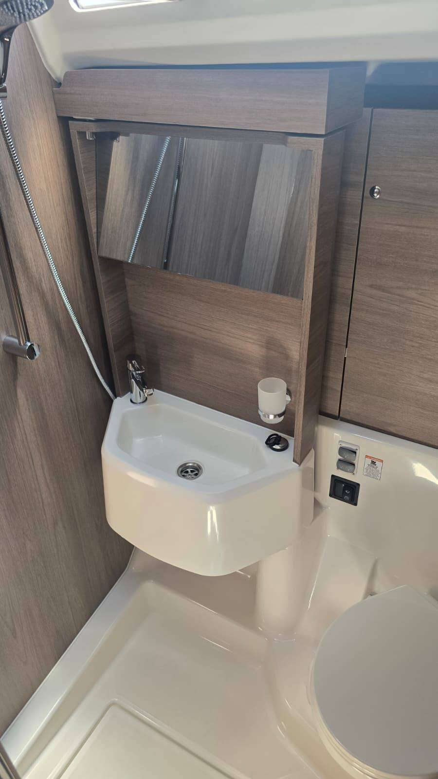 Oceanis 52 Orange
