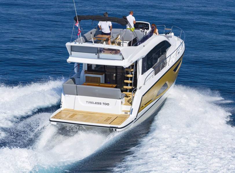 Sealine F430 Tireless Too