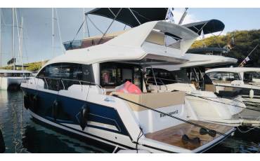 Sealine F430, Blue Lagoon II