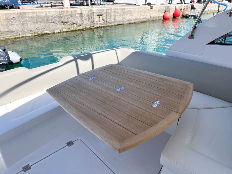 Sessa C38 Brač