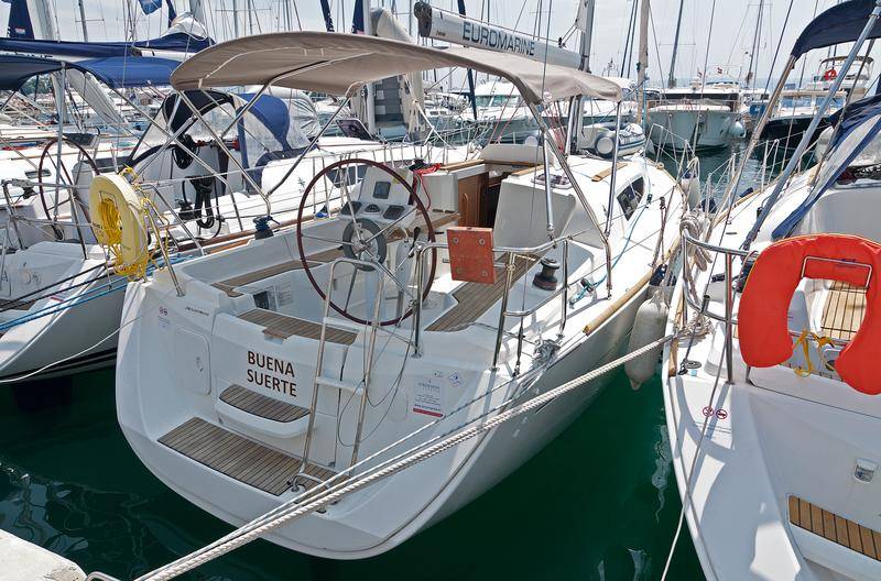 Sun Odyssey 33i Buena Suerte