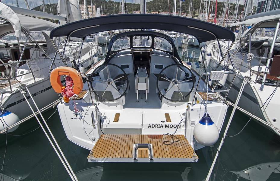 Sun Odyssey 349 Adria Moon