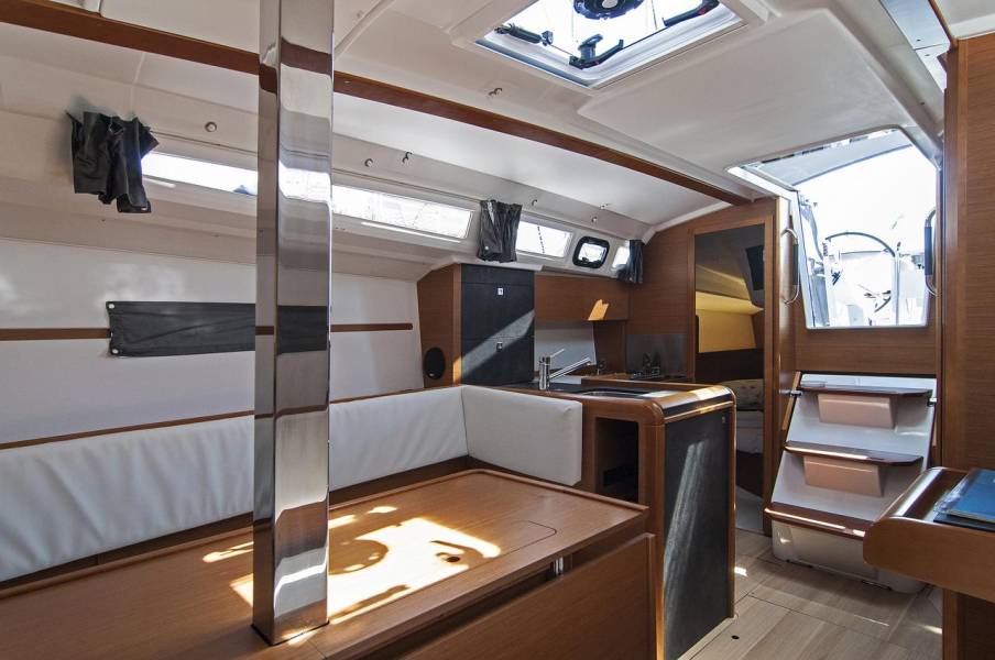 Sun Odyssey 349 Adria Moon