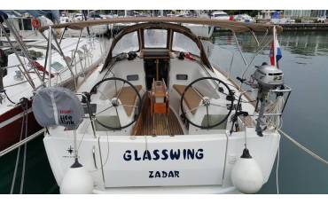 Sun Odyssey 349 Glasswing