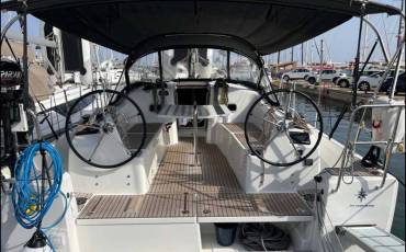 Sun Odyssey 380, Golden eye