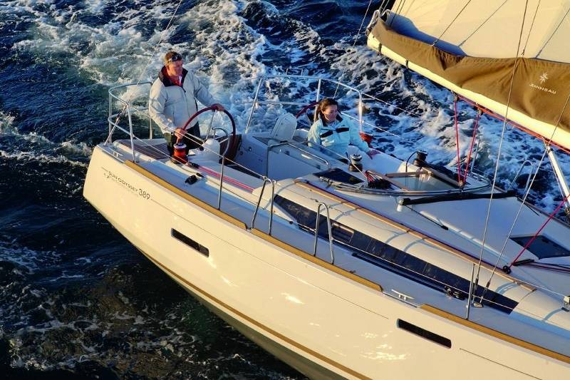 Sun Odyssey 389 (2R) PITTA