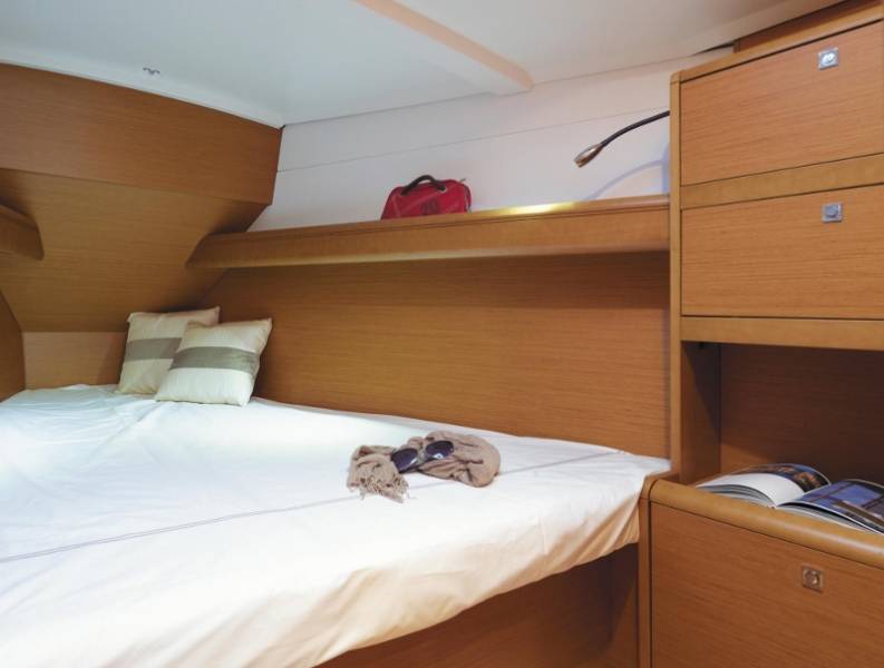 Sun Odyssey 389 (2R) PITTA