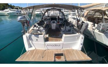 Sun Odyssey 389, Amadeus