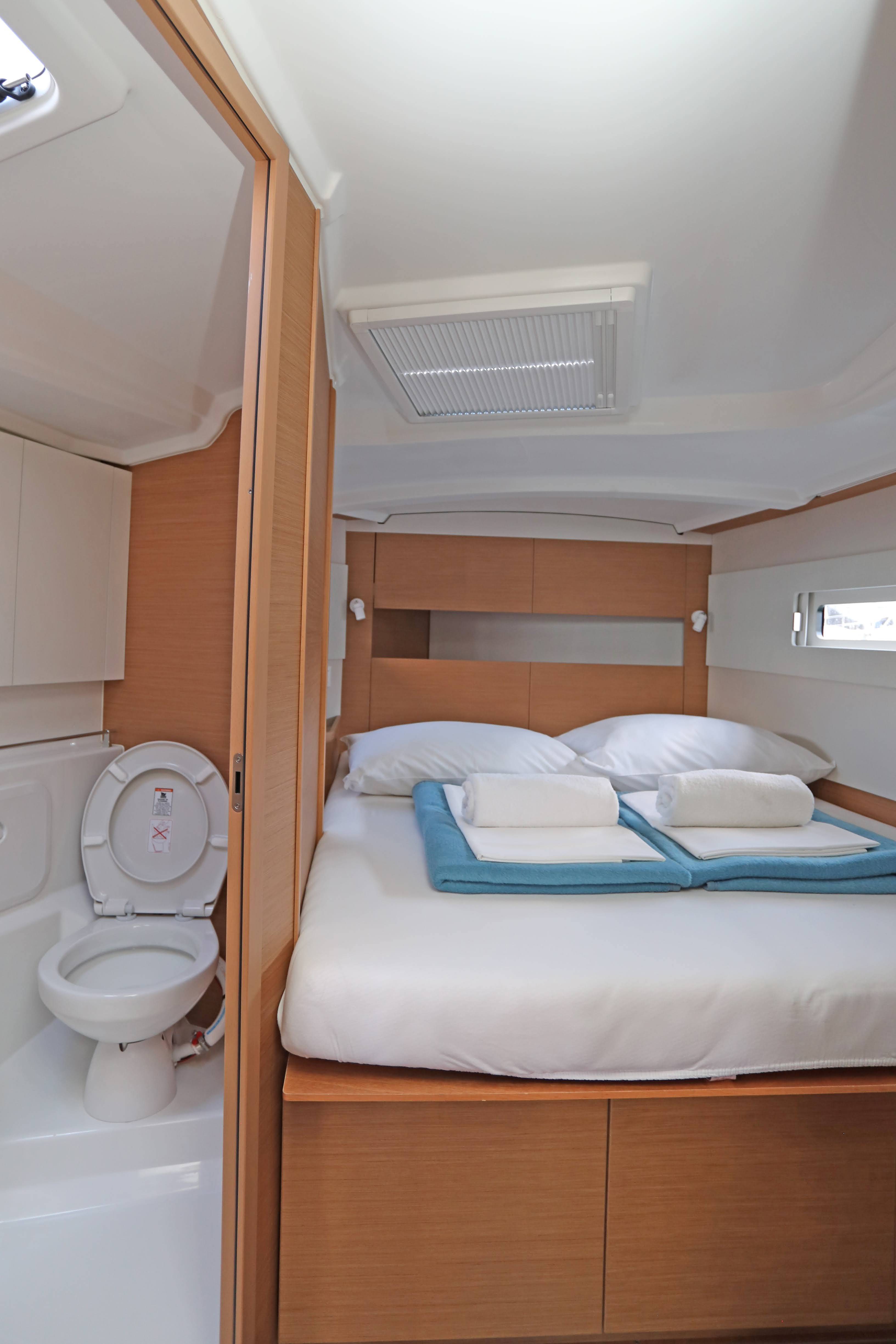 Sun Odyssey 415 Nuria