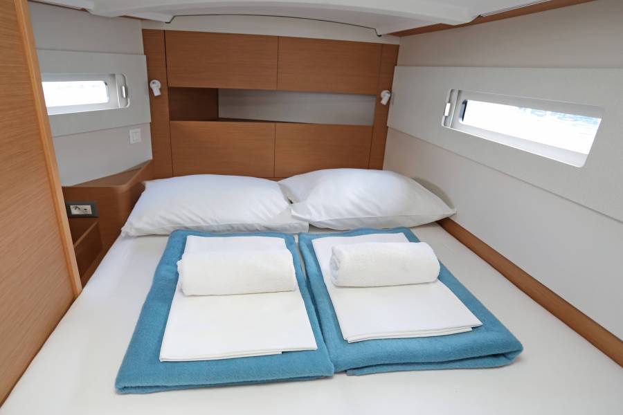 Sun Odyssey 415 Nuria
