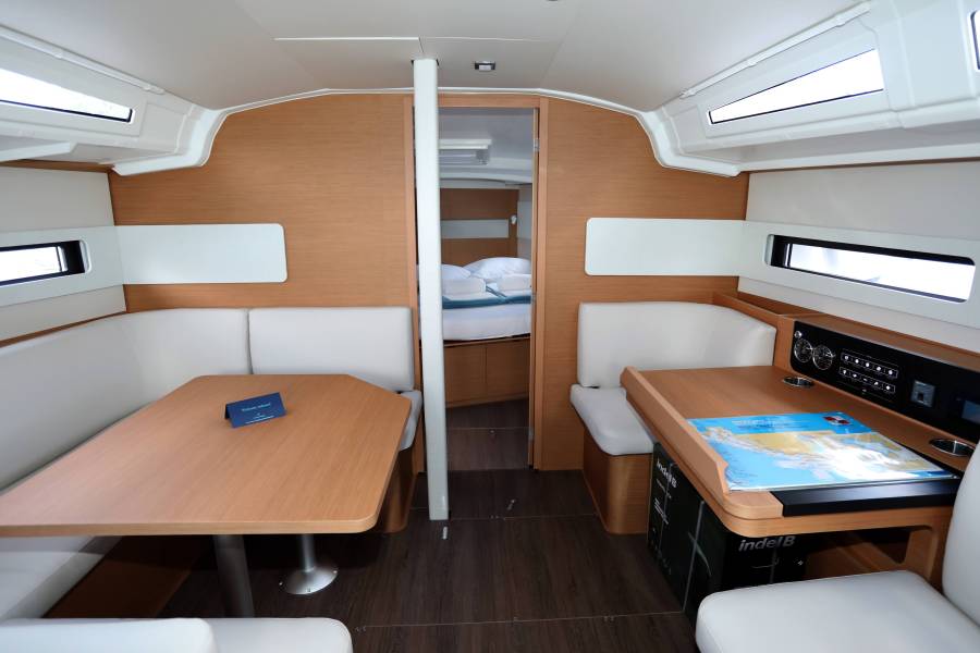 Sun Odyssey 415 Nuria