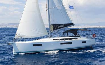 Sun Odyssey 440, Dory