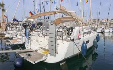 Sun Odyssey 440, Lazy River