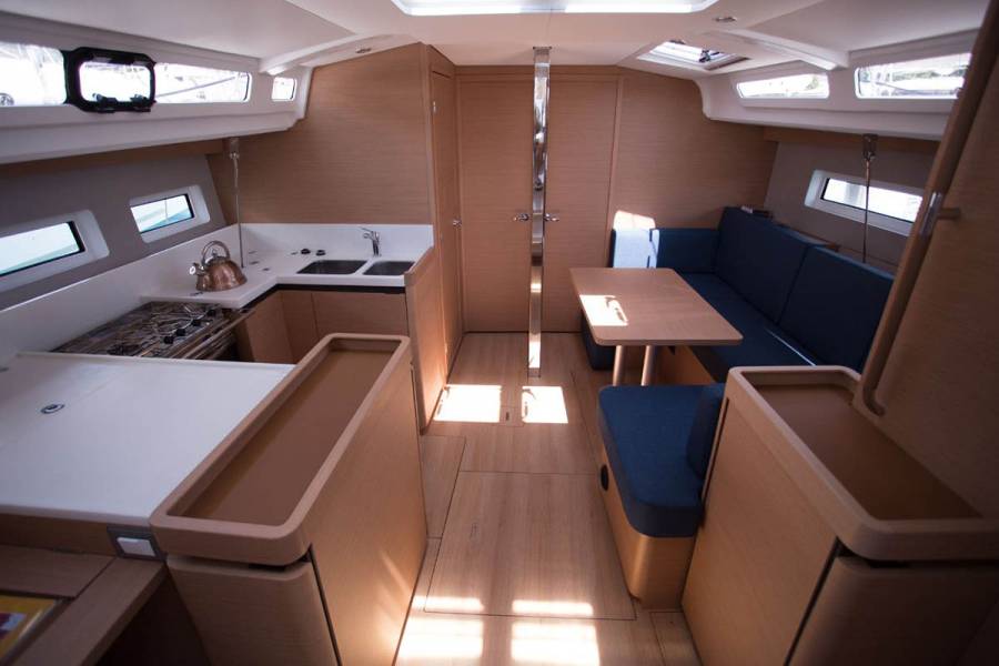 Sun Odyssey 440 Agrippa 