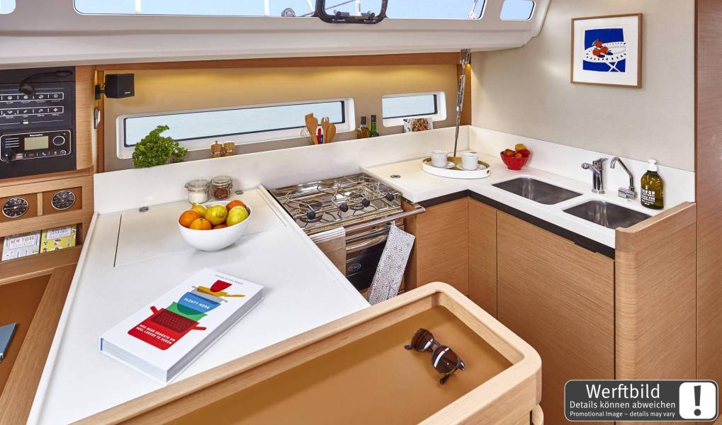 Sun Odyssey 440 Kiwi