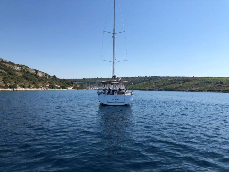 Sun Odyssey 490 Donar