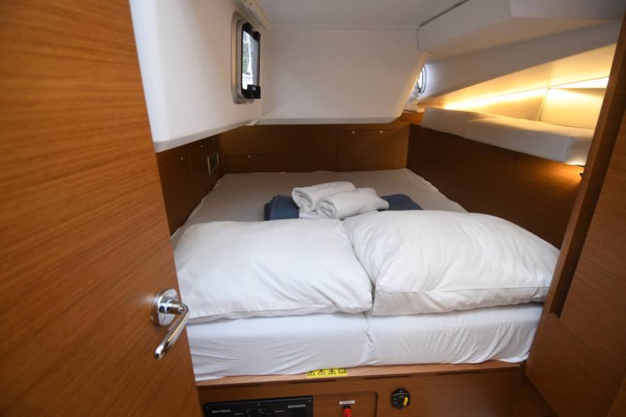 Sun Odyssey 490 Caruso