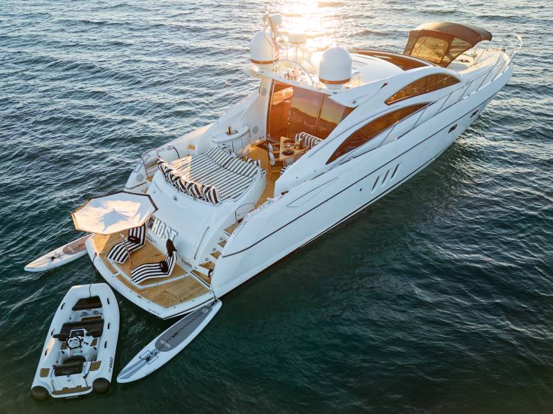 Sunseeker Predator 72 Ghost